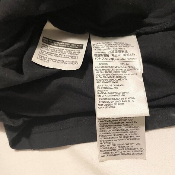 Levis Distressed Relaxed Fit Tshirt Mens Size Medium Shirt - Picture 13 of 16